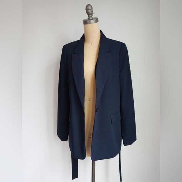 Brand New Banana Republic belted navy jacket - Size 10 - Picture 5 of 5